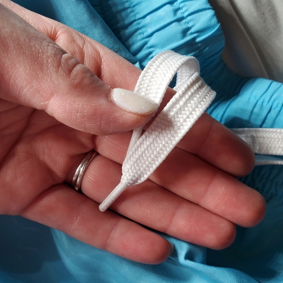 Fila Sport Blue Lined Women's Running Shorts Athletic Activewear Size Large EUC - Picture 5 of 16